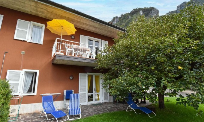 Vesta Apartment | Apartment Villa Laura by Interhome
