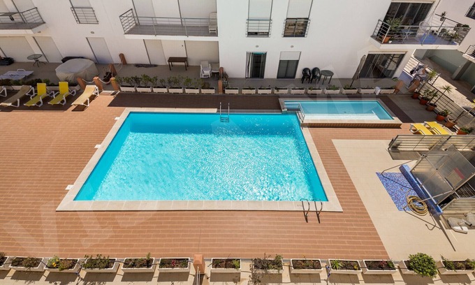 Lagos Apartment | Apartment Vista Mar | professionally cleaned | 3-bedroom apartment | extremely large roof terrace with barbecue | close to Lagos town centre