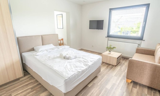 Willroth Apartment | Apartment with 1 bedroom (NR.9) - Colakation GmbH