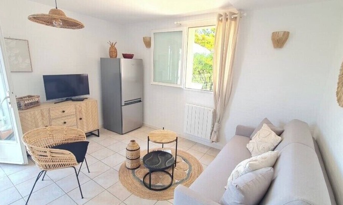 Villanova Apartment | Apartment with balcony and 360° sea view