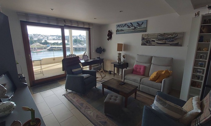 Audierne Apartment | Apartment with beautiful sea view