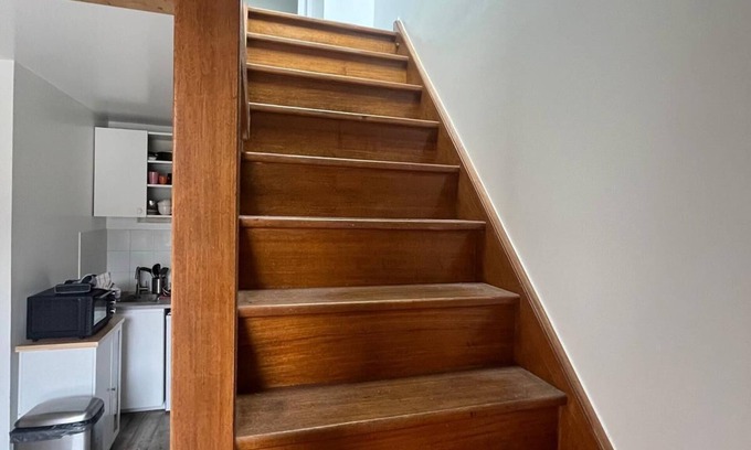 Meudon Apartment | Apartment with mezzanine bedroom