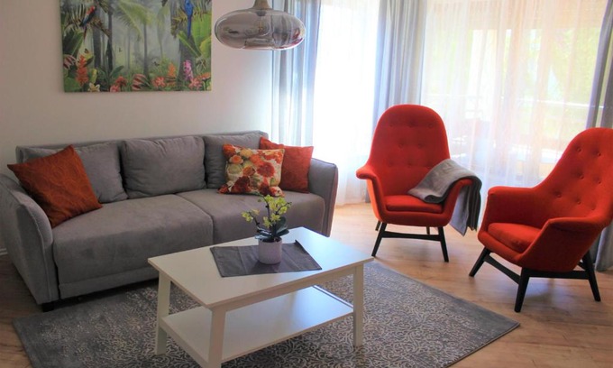 Metzingen Apartment | Apartment with parking garage