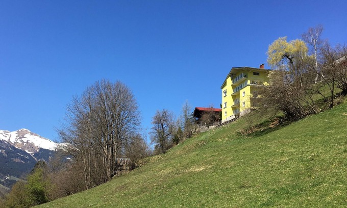 Bad Hofgastein Apartment | Apartment with stunning panoramic view and balcony