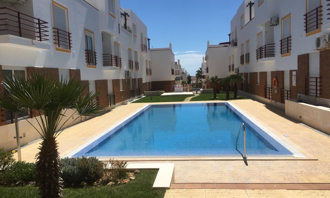 Conceicao e Cabanas de Tavira Apartment | Apartment With South Facing Balcony with Tourist Licence AL41