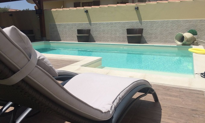Pula Apartment | Apartment with swimming pool just a few minutes from the sea!