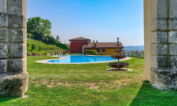 Pedemonte Other | Apartment with WIFI, hot tub, A/C, private pool, TV, patio, panoramic view, parking, close to Verona