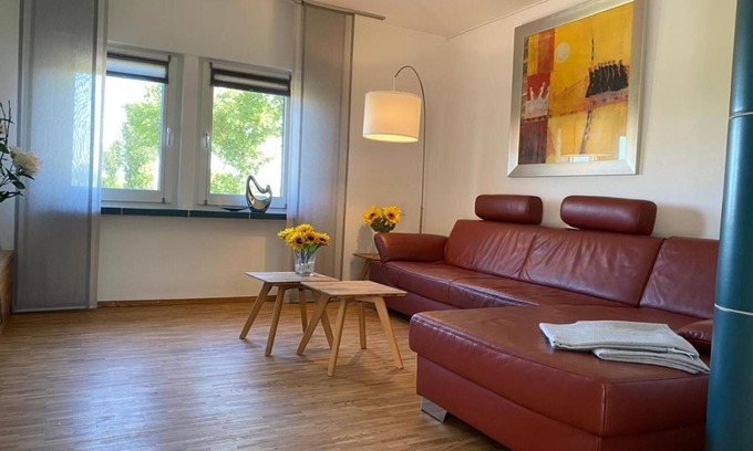 Breberen Apartment | Apartment 'Zöllnerhaus 37' with Private Garden and Wi-Fi