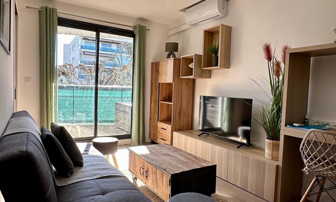 Nice Apartment | Apartment Zephyr - 1 minute from the sea