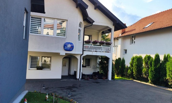 Zivinice Apartment | Apartments Airport Inn