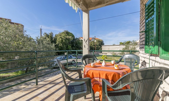 Brodarica Apartment | Apartments Albina (10631-A1) - Brodarica