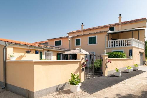 Bicine House | Apartments Anđela