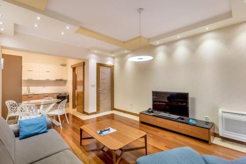 Downtown Apartment | Apartments Athos
