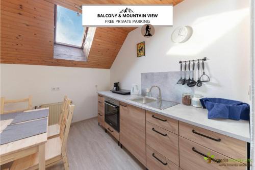 Jesenice Apartment | Apartments Farm House Uric