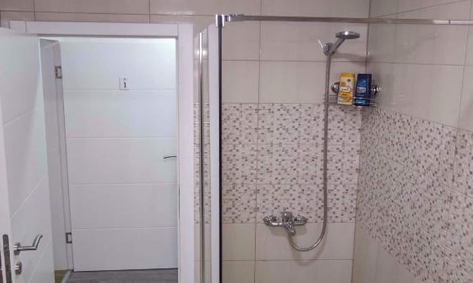 Trebinje House | Apartments Hani - Triple Room with Private Bathroom (1)