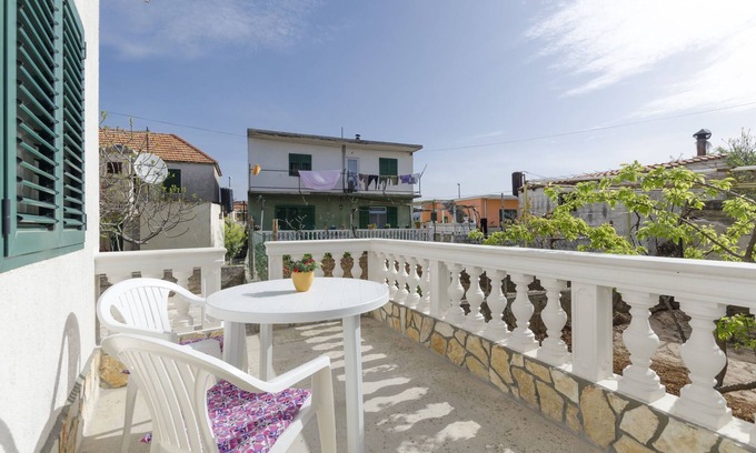 Pirovac Apartment | Apartments Mime (14021-A3) - Pirovac