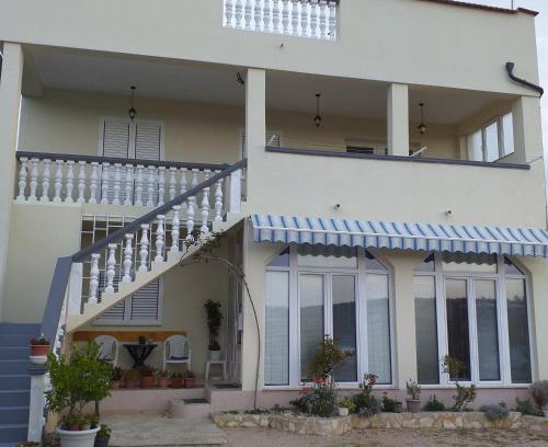 Donje Polje Apartment | Apartments Mira