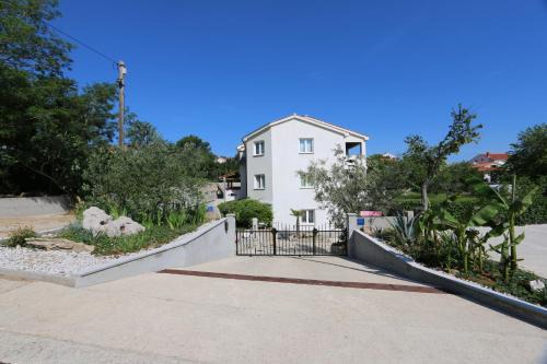 Silo Apartment | Apartments Mirjana
