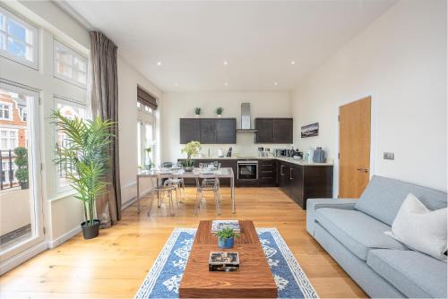 Lancaster Gate Apartment | Apartments moments from Hyde Park & Notting Hill with FREE Luggage Storage and Washing Machine