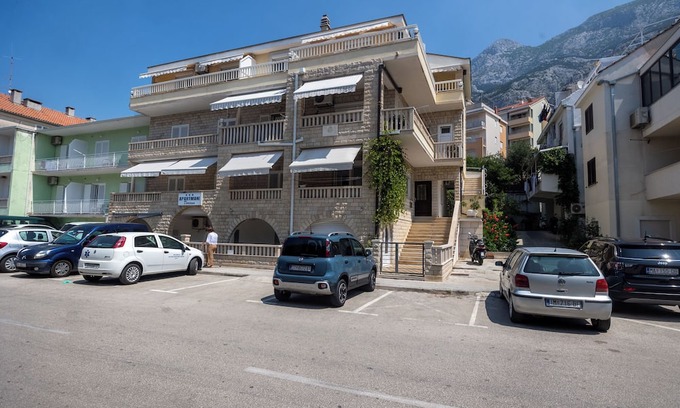 Makarska Apartment | Apartments Pero