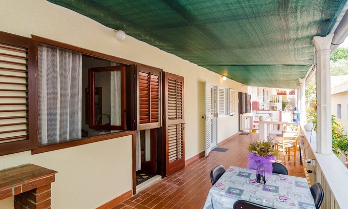 Molunat Apartment | Apartments Rašica Molunat - Triple Room Sea View
