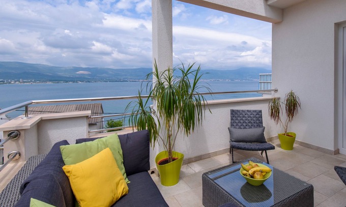 Arbanija Apartment | Apartments Salona