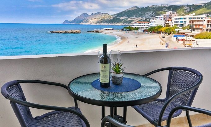 Dobra Voda Hotel | Apartments SIDRO