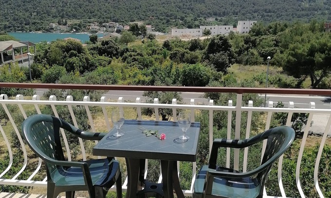Grebastica Apartment | Apartments Zdenka (28941-A2) - Grebastica