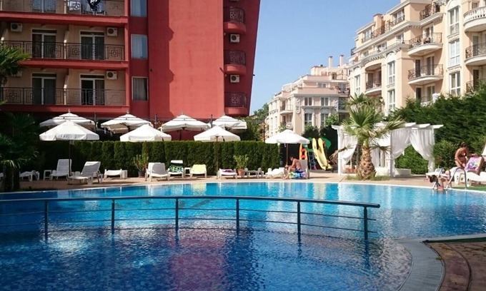 Sunny Beach Ski Chalet | Aphrodite Apartment 2