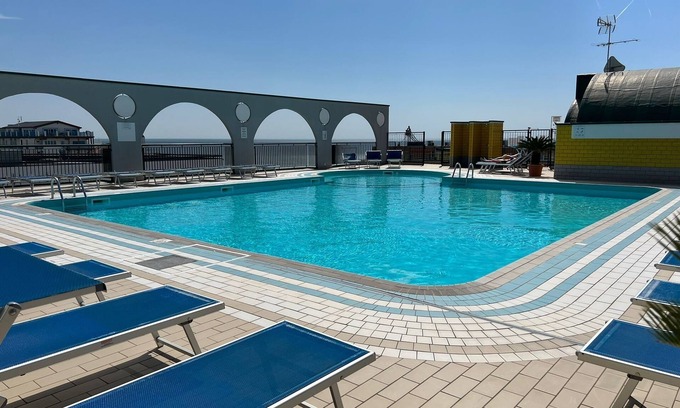 Caorle Apartment | App.Mare V&V res.Colombo with swimmingpool+solarium News - Caorle, Veneto, Italy