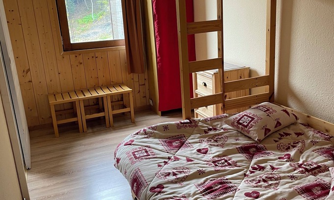 Le Corbier Apartment | Apparently seen tracks