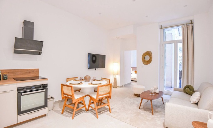 1st Arrondissement Apartment | Appart 1 ch clim proche Vieux-Port et St-Charles