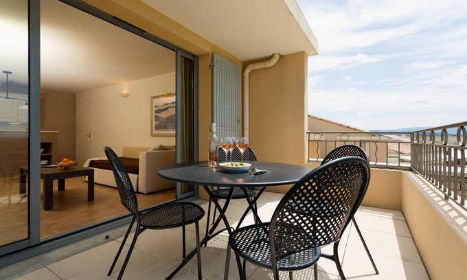 Saumane-de-Vaucluse Condo | Appart 6p + balcon/terrasse privée, près du golf