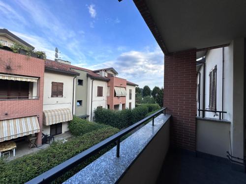 Besana in Brianza Apartment | Appartamento Al Poggio