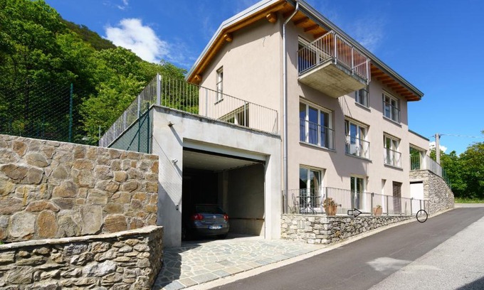 Burano Apartment | Appartamento Alex - pace e relax sul Lago di Como