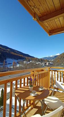 Commezzadura Apartment | Appartamento Bianca