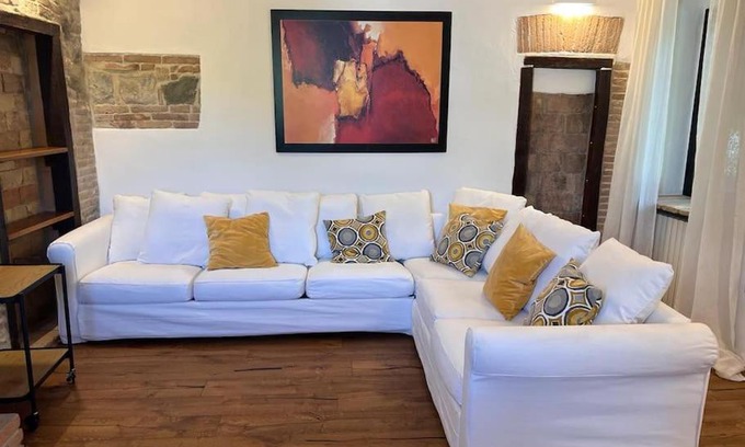 Fornovo di Taro Apartment | appartamento con vista collina Fornovo di Taro