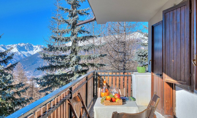 Sauze d'Oulx Apartment | Appartamento Il Rio, Sauze d'Oulx, Italy