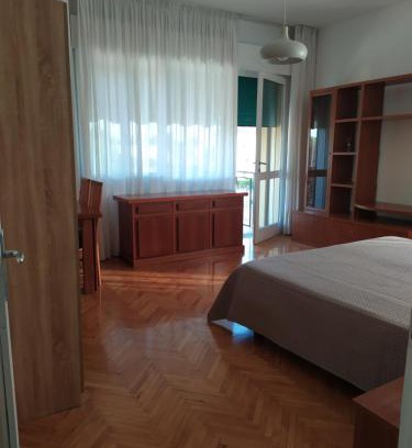 Treviso Apartment | APPARTAMENTO KATIA