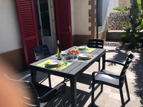 Marina di Cecina House | Appartamento La Pineta