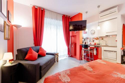 Vigentino Apartment | Appartamento Rosso a Milano, vicino allo IEO