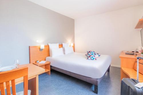 7th Arrondissement Apartment | Appart’City Confort Lyon Gerland