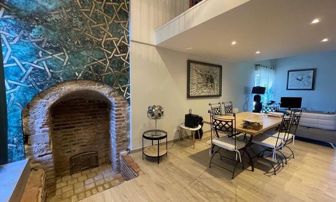 Saint-Sylvestre-sur-Lot Apartment | Appartement Proche de Toutes Commodités