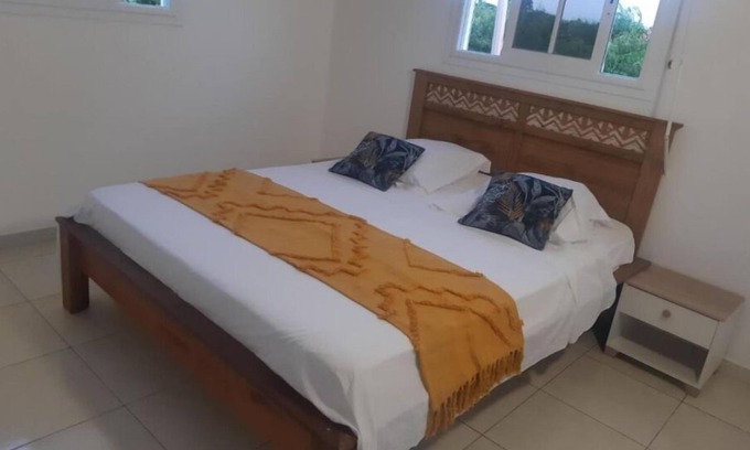 Petit-Canal Apartment | Appartement 2 Spacieux, Moderne, Équipé, 800 m D'une Plage