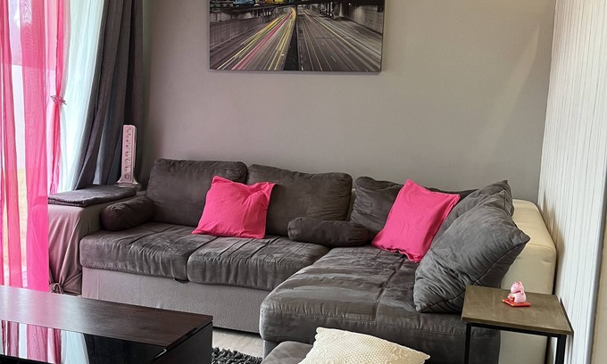 Lannion Apartment | Appartement Centre Ville et Commerces Entre Terre et Mer