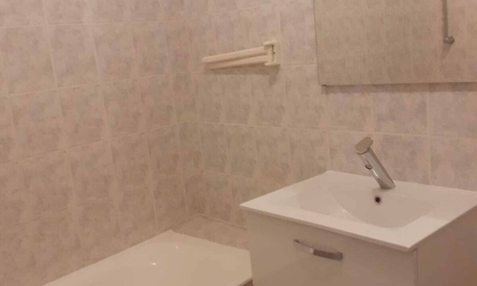 Grignan Apartment | Appartement Chez Annie