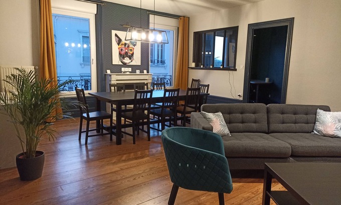 Le Coteau Apartment | Appartement Cosy Situé Dans la Loire, à 1H de Lyon, Clermont-ferrand et Vichy