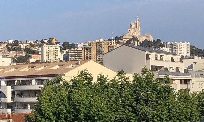 Menpenti Apartment | Appartement en Étage Élévé Avec Terrasses