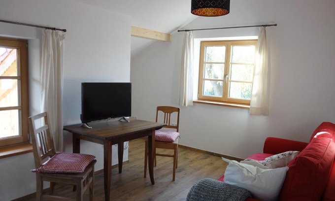 Ebersberg District Apartment | Appartement - Ferienwohnung - FeWo Heuboden