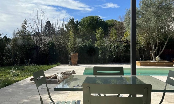 Clermont-l'Herault Apartment | Appartement 1 Avec Terrasse et Piscine